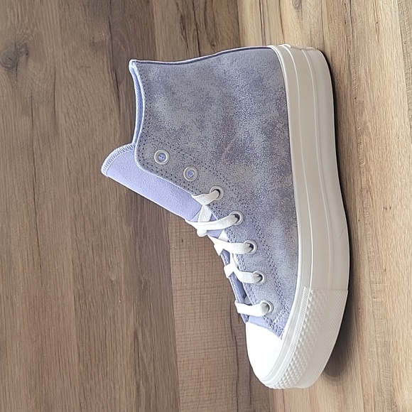 Converse high top Brand new platform in the box. - Picture 10 of 14